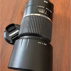 Tamron SP 90mm f/2.8 Di Macro 1:1 Lens